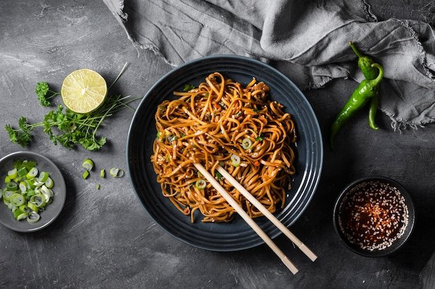 Veg. Hakka Noodles