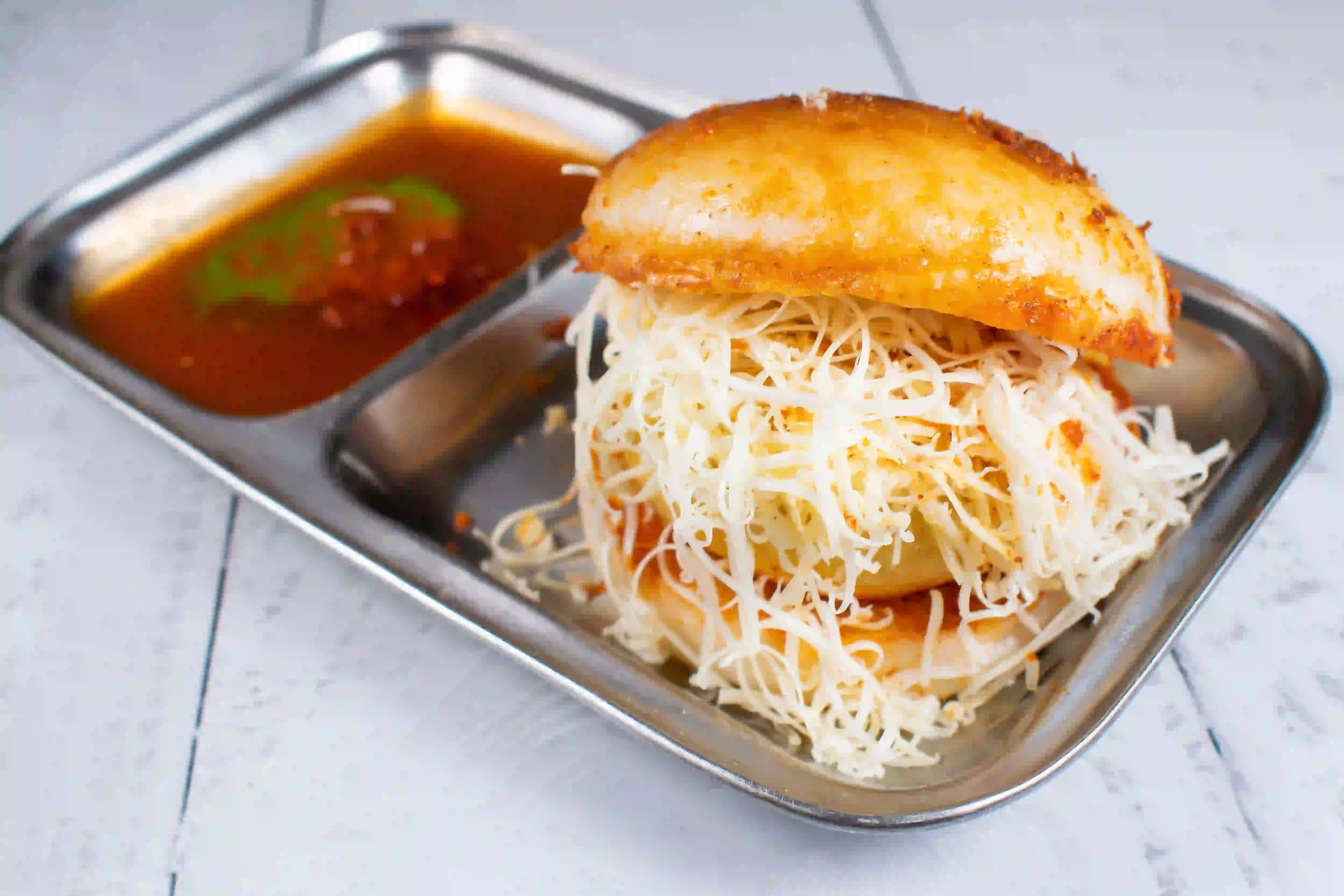 Cheese Vadapav