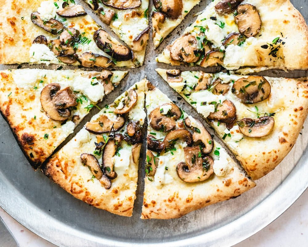 Mushroom Pizza | મશરૂમ પિઝ્ઝા