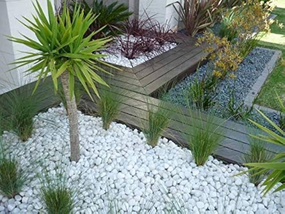 White Garden Pebbles