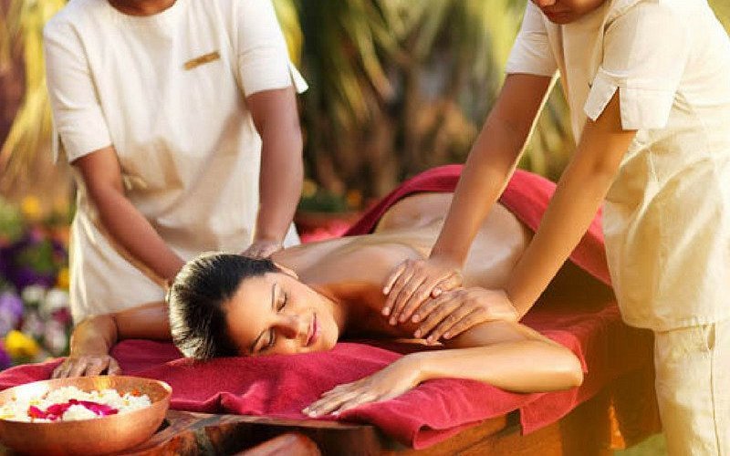 KERALA OIL MASSAGE