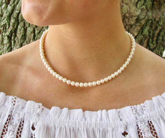 Classic White Pearl String