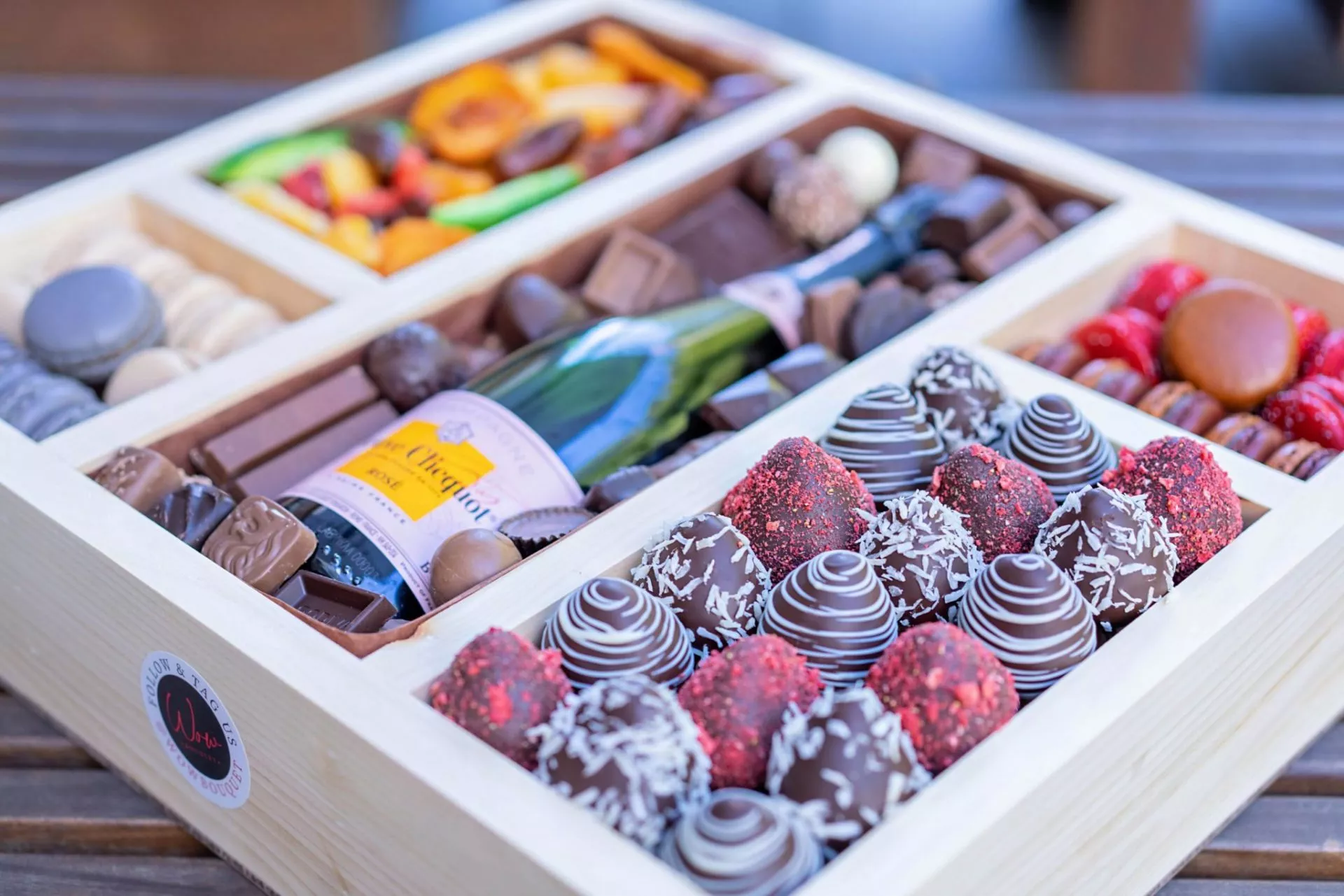 Luxury Macaron Box