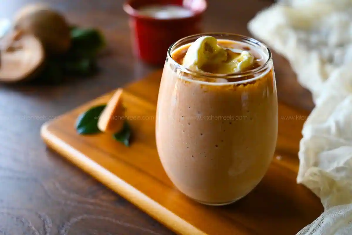 Chikoo Smoothie