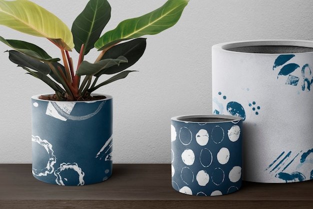Glossy Ceramic