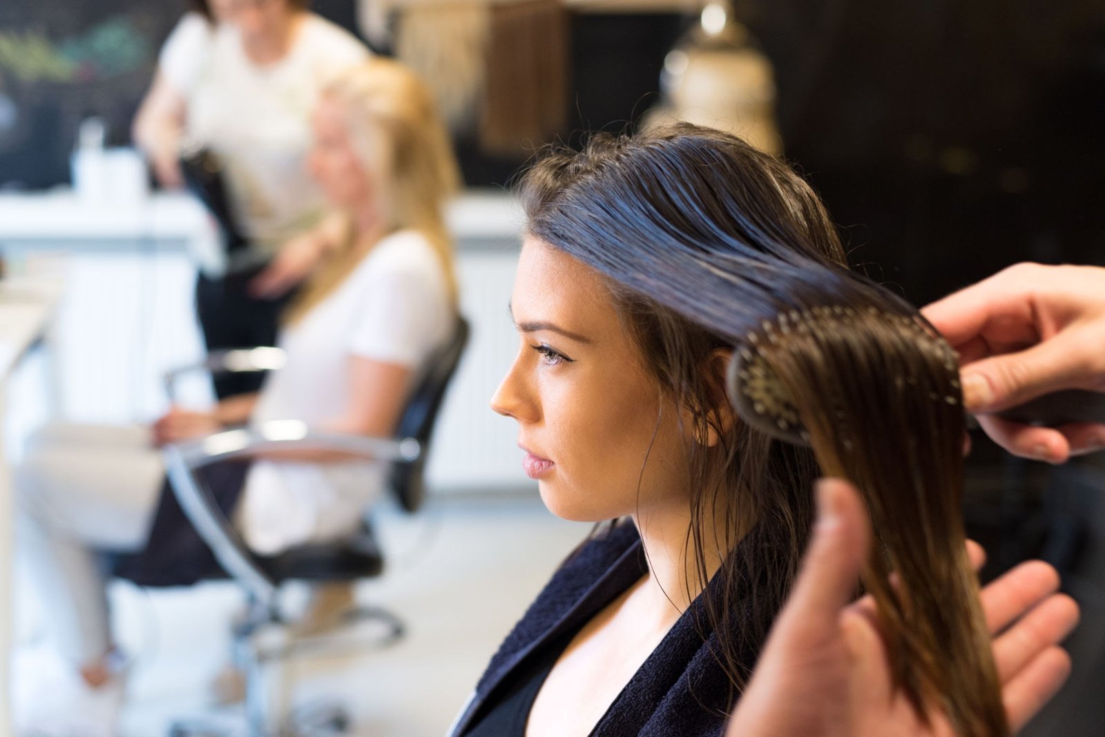 Woman Advance Hair Cut