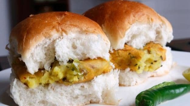 Mayo Vada Pav (માયો વડાપાઉં)