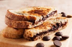 Chocolate Grill Sandwich (ચોકલેટ ગ્રીલ સેન્ડવીચ)