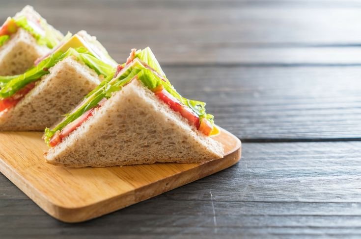 Veg Kachi Sandwich ( વેજ કાચી સેન્ડવિચ )
