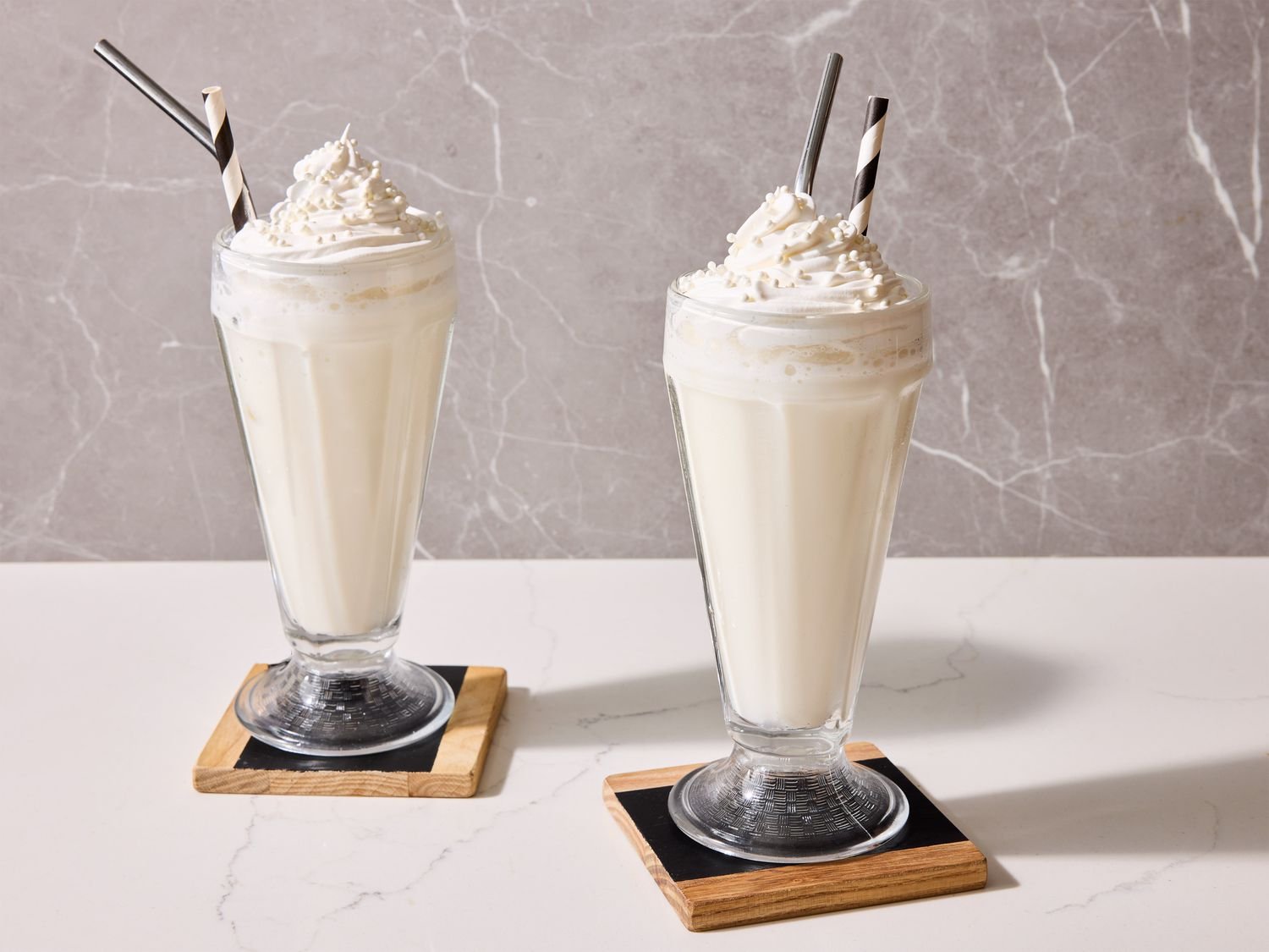 Vanilla Milkshake | વેનિલા મિલ્ક શેક