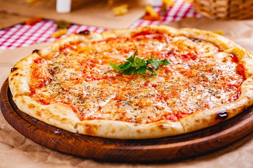 Italian  Pizza (ઇટાલિયન પિઝા)
